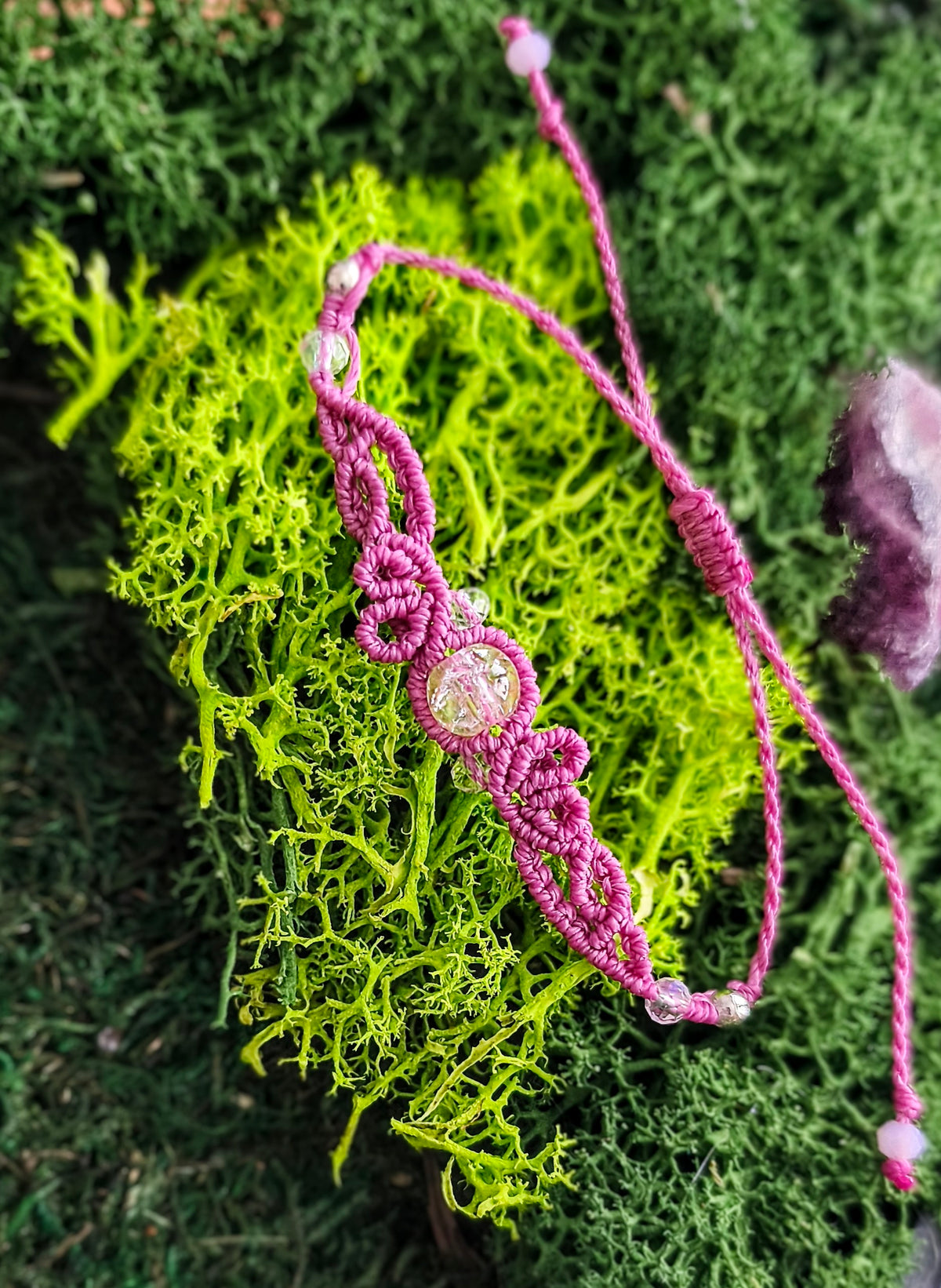 Das warme Himbeerrosa erinnert an reife Sommerbeeren und strahlt natürliche Eleganz aus.